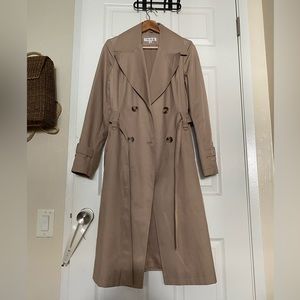 Via Spiga Trench coat